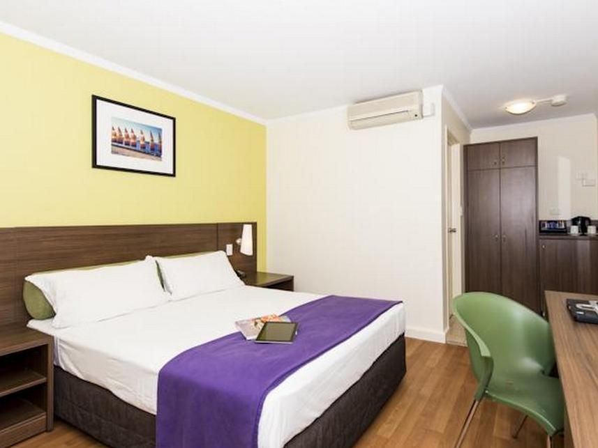 Отель Ibis Styles Каррата Экстерьер фото